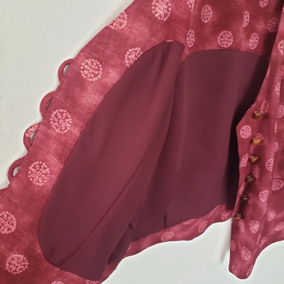 NEW Vest - Picture 7 of 14